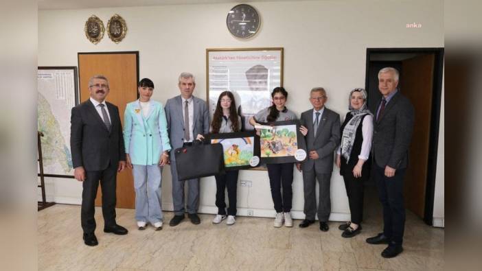 Bayrampaşa'da kanserle mücadele resim yarışması: Zeren Özdündar birinci oldu