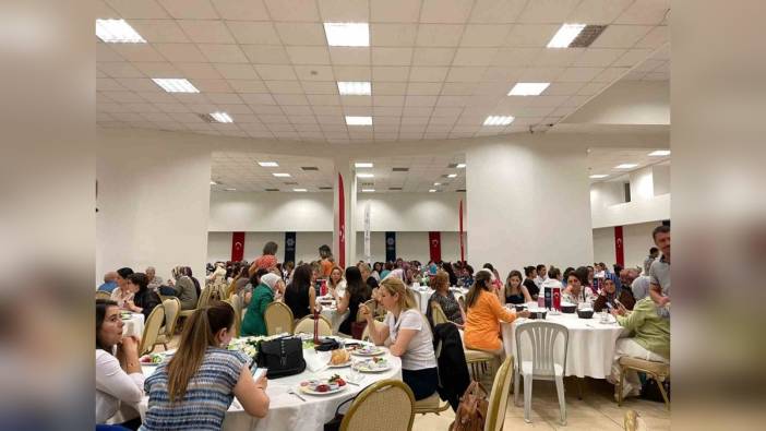 Aydın Büyükşehir Belediyesi, Anneler Günü'nü coşkuyla kutladı