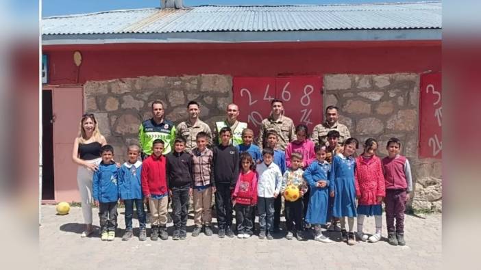 Diyadin'de öğrencilere güvenlik semineri verildi