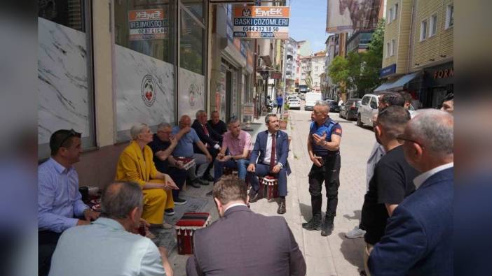 Bilecik Belediyesi yayalaştırma projesi için esnafın nabzını tuttu