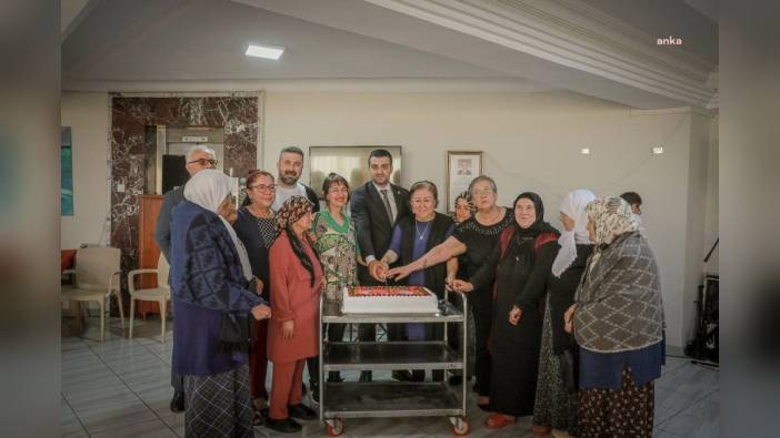 Keçiören Belediyesi Gönül Köşkü Huzurevi'nde Anneler Günü coşkusu