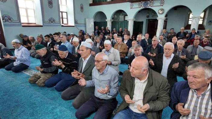 Eskişehir Kuyucak'ta geleneksel Hıdırellez coşkusu