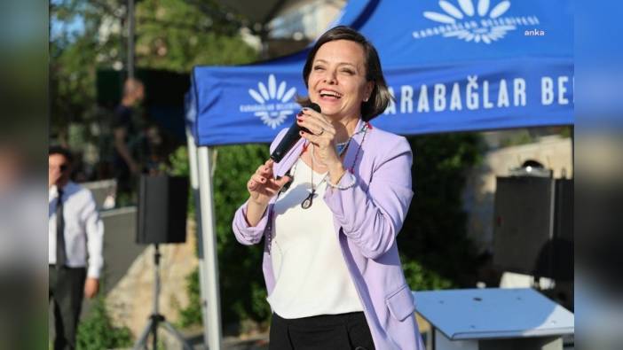 Karabağlar Belediye Başkanı Kınay: Anneler günü'nde kadınlarla buluştu