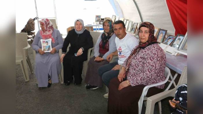Diyarbakır anneleri: PKK'nın fesih kararıyla evlatlarına kavuşmayı umuyor