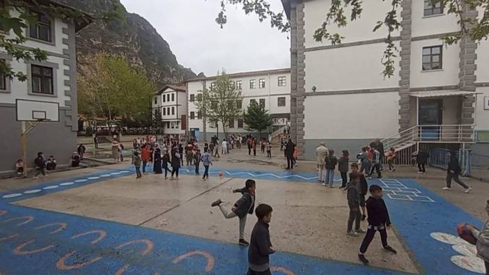 Amasya'da deprem sonrası iki ilçede eğitime ara verildi