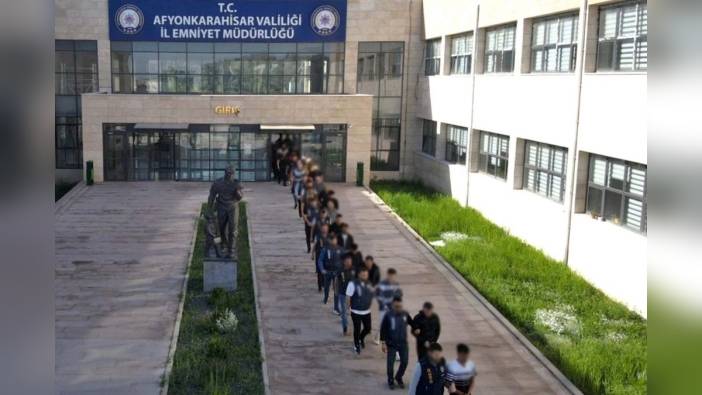 Afyonkarahisar merkezli dolandırıcılık operasyonu: 25 kişi tutuklandı