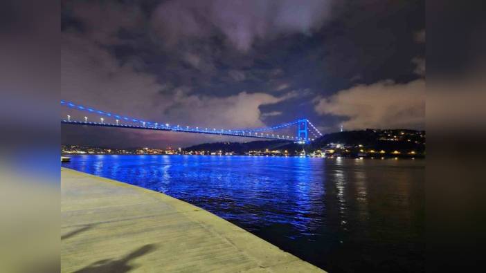 FSM Köprüsü, Engelliler Haftası'nda mavi renklere büründü