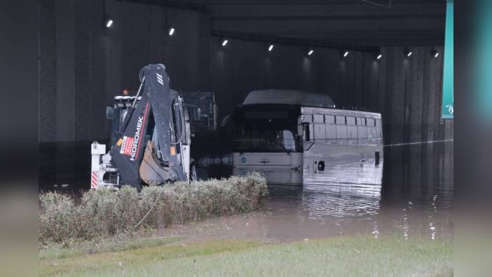Kayseri'de sağanak hayatı felç etti: Alt geçitler sular altında kaldı