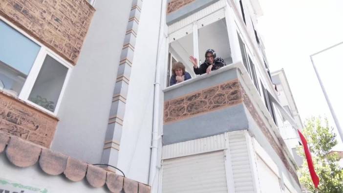 CHP lideri Özel, Soma'da anma etkinlikleri öncesi aile ziyaretleri gerçekleştirdi