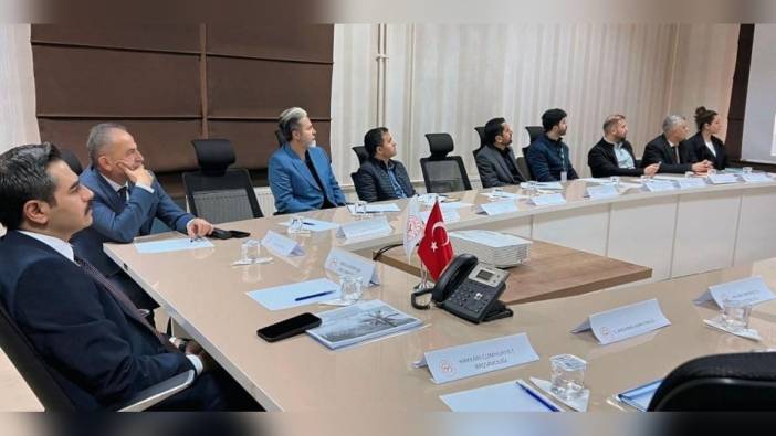 Hakkari'de bağımlılıkla mücadele toplantısı yapıldı