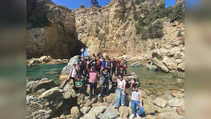 Alanya Nebahat Şifa Anadolu İmam Hatip Lisesi öğrencileri kıyı ekosistemini keşfetti