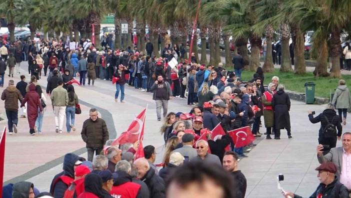 Samsun'da Ekrem İmamoğlu için 'Adalet Zinciri' etkinliği