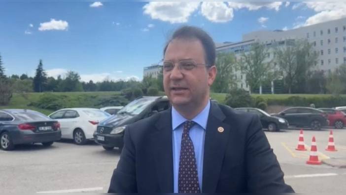 CHP'li Akgün Alp, Meclis'e skuterle geldi: Bahar geliyor, umut yeşeriyor