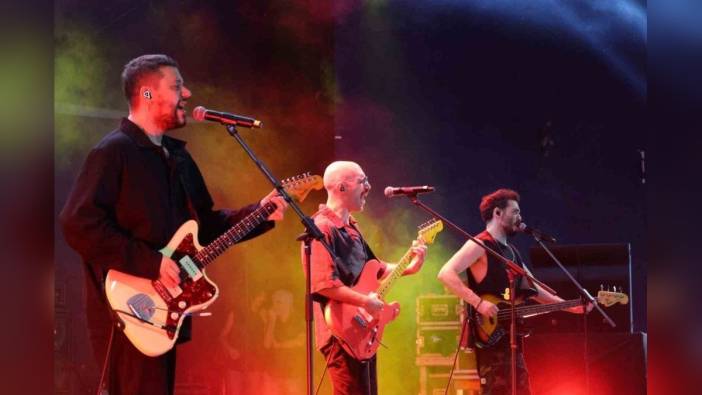 İzmir Ekonomi Üniversitesi'nde Adamlar rüzgarı esti: Bahar şenlikleri coşkuyla sona erdi