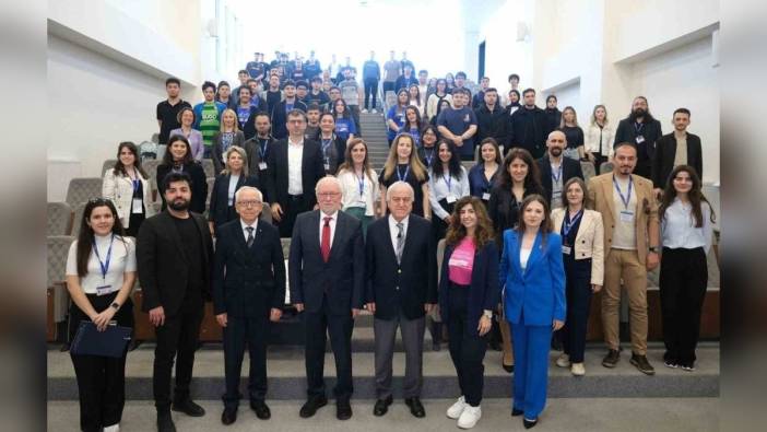 Mudanya Üniversitesi'nde kariyer günleri: Mezunlarımız aranılan eleman olacak