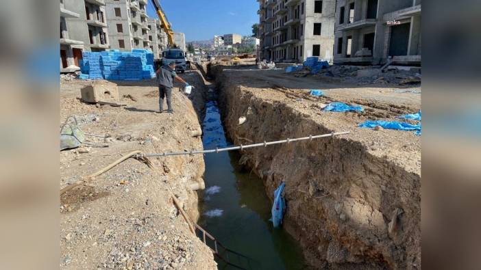 Adıyaman Belediyesi'nden konteyner kentlere ilaçlama desteği