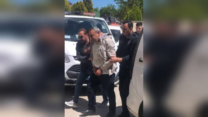 Tekirdağ'da üvey oğlu tarafından eve ateş açılan baba, oğlunu pompalı tüfekle öldürdü