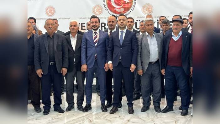 Yüksekova Şehit Aileleri ve Gaziler Dayanışma Derneği: Terörsüz Türkiye için destek verdiler