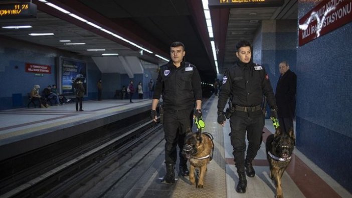 Başkent metrosunun 'sevimli' güvenlikçileri
