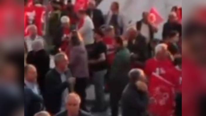 Silivri'deki CHP mitinginde hırsızlık: Cep telefonu dron kamerasına yakalandı