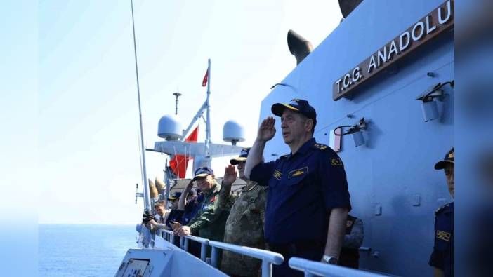 Denizkurdu-II/2025 Tatbikatı: Tcg Anadolu'dan tb3'ler havalandı