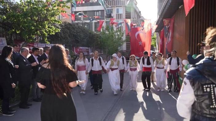 Bayrampaşa Belediyesi'nden engelli gençlere asker eğlencesi