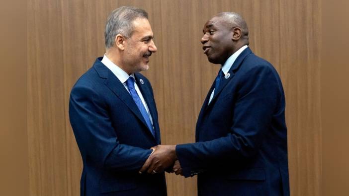 Bakan Fidan, İngiliz mevkidaşıyla görüştü