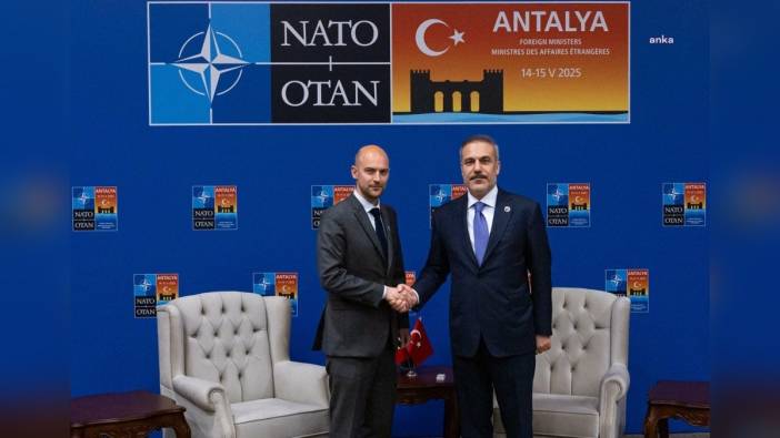 Dışişleri Bakanı Fidan, Fransız mevkidaşı Barrot ile görüştü