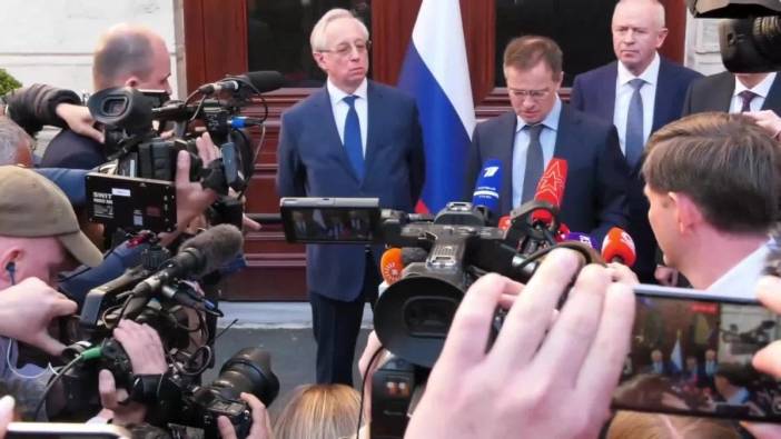 Medinskiy: İstanbul’daki rus heyeti yapıcı çalışmalara odaklı