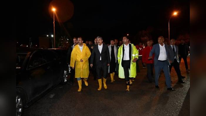 Vali Yılmaz: Kadirli'de can kaybı yok