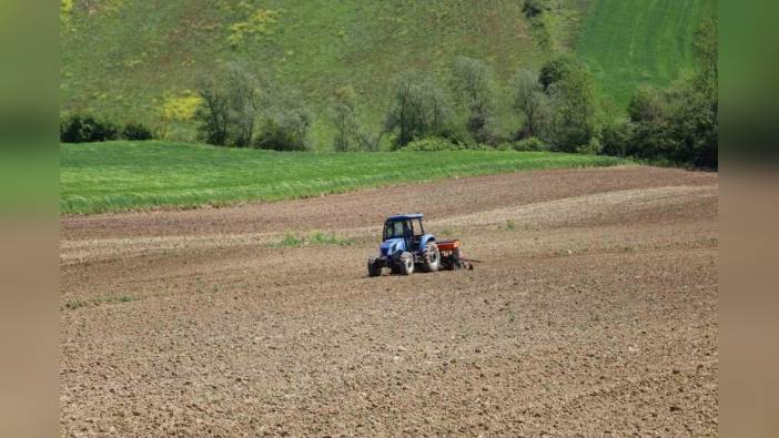 Kocaeli Büyükşehir Belediyesi'nden çiftçilere yüzde 50 hibeli tohum ve gübre desteği