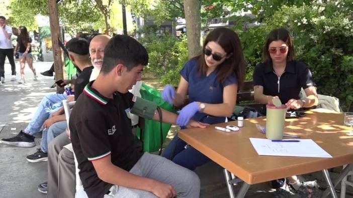 Bornova Gençlik Festivali: Grup Zoza'dan rock rüzgarı esti