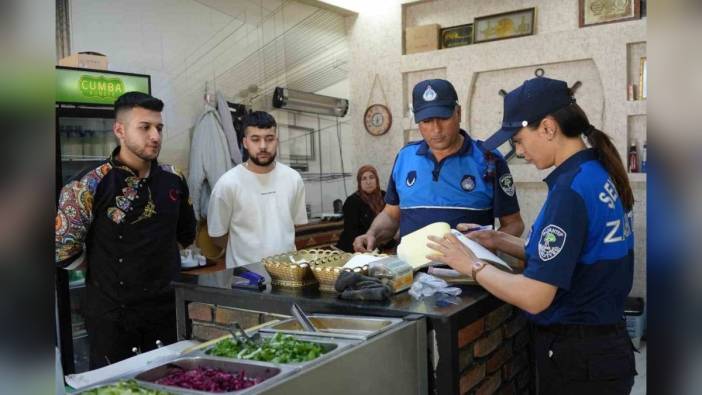 Şehitkamil Belediyesi Zabıta ekipleri tavukçuları denetledi