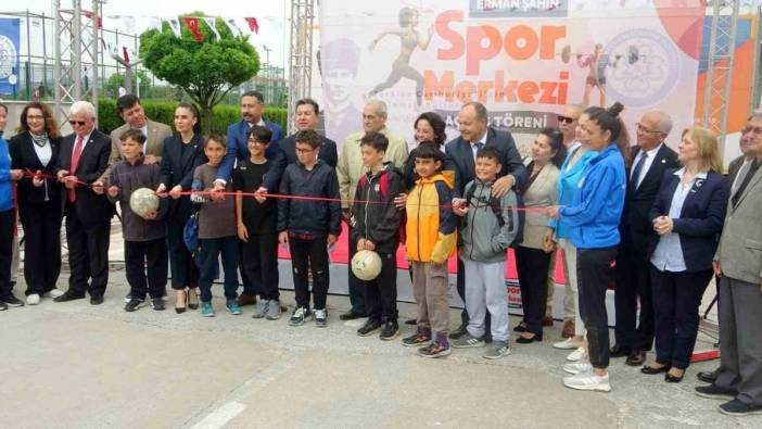 Muğla'da Erman Şahin Spor Merkezi hizmete açıldı: Başkan Aras'tan vefa vurgusu
