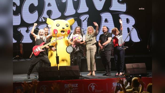 Merkezefendi Belediyesi'nden 19 Mayıs coşkusu: Necati ve Saykolar sahne aldı