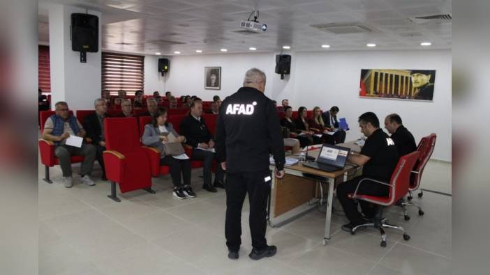 Ergene'de afet hazırlığı toplantısı: İlçe TAMP faaliyetleri ele alındı