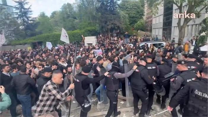 Boğaziçi Üniversitesi Akademisyenleri'nden rektör İnci'ye istifa çağrısı: Öğrencilere yönelik müdahalelerden sorumlu