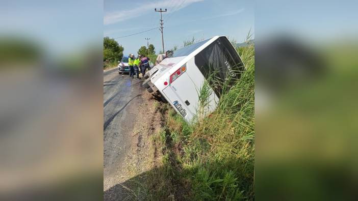 Muğla'da turist midibüsü devrildi: Bir turist yaralandı