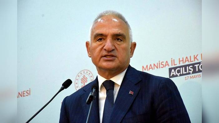 Kültür ve Turizm Bakanı Ersoy: Manisa İl Halk Kütüphanesi'nin açılışını yaptı