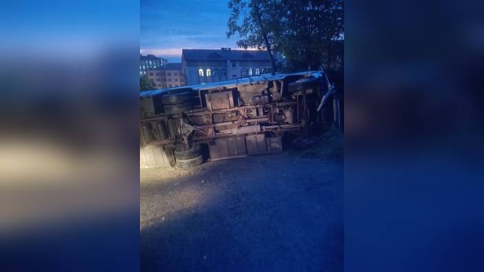 Zonguldak'ta midibüs kazası: İki yaralı