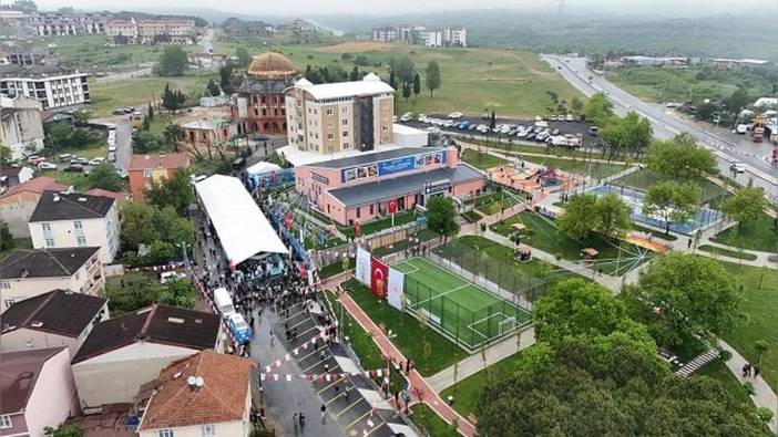 Arnavutköy'e yeni spor tesisleri: Bakan Bak'tan müjde