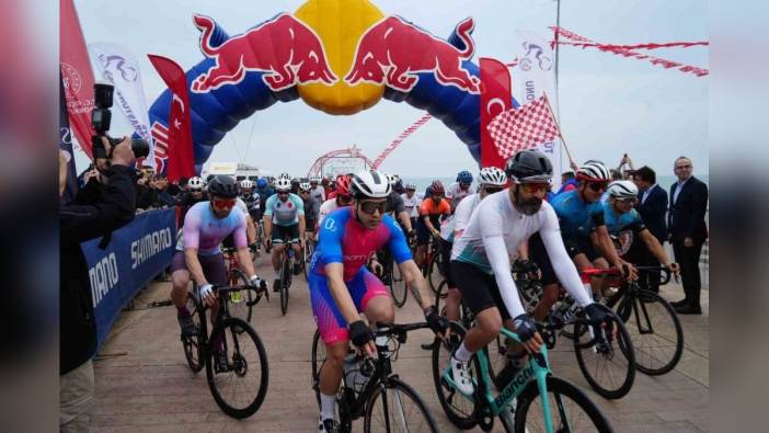 Samsun'da 19 Mayıs coşkusu: Bisiklet yarışları başladı