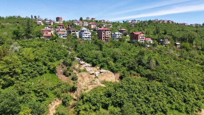 Trabzon'da heyelan mağdurları: Yolsuz ve tehlikedeler