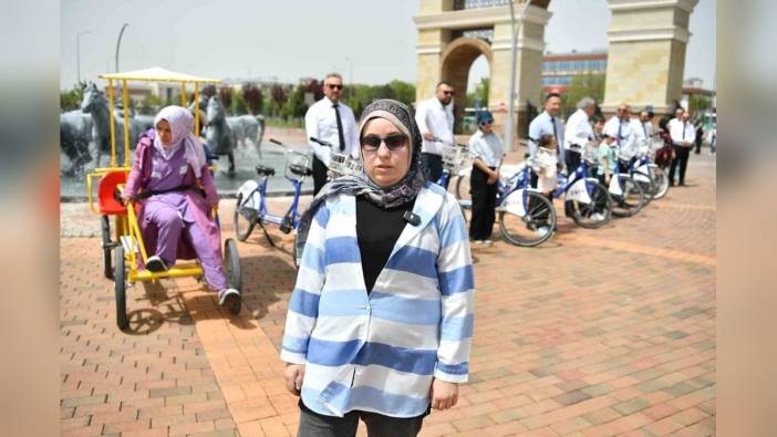 Kayseri Büyükşehir Belediyesi'nden anlamlı etkinlik: Görme engelli vatandaşlar tandem bisikletlerle hayallerine kavuştu