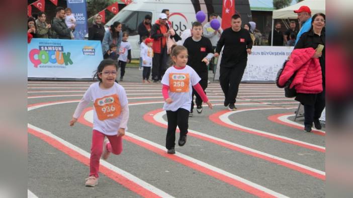 Samsun'da 19 Mayıs Çocuk Maratonu ve Festivali: Coşkulu kutlamalar başladı