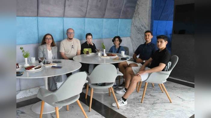 Kuşadalı öğrenciler Robotex International'da Türkiye'yi temsil edecek