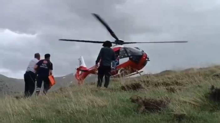 Van'da mahsur kalan vatandaş helikopterle kurtarıldı