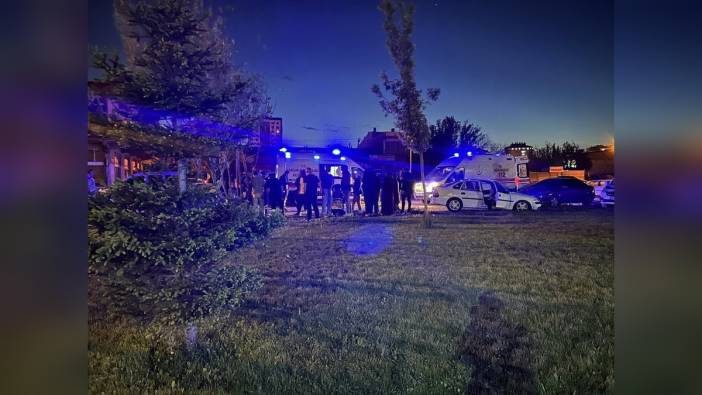 Sivas'ta iki grup arasında silahlı kavga: 4 yaralı