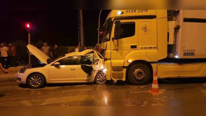 Hatay'da trafik kazası: 2 yaralı
