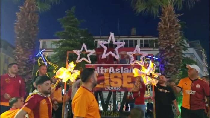 Soma'da Galatasaray'ın 25. şampiyonluğu coşkuyla kutlandı